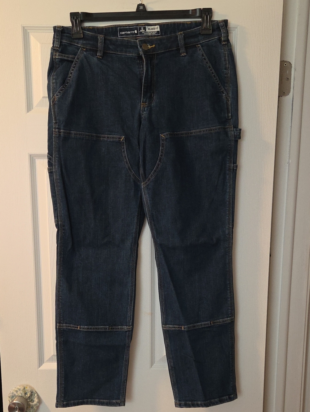 Carhartt Women's Sz. 12 Relaxed Fit Jeans.